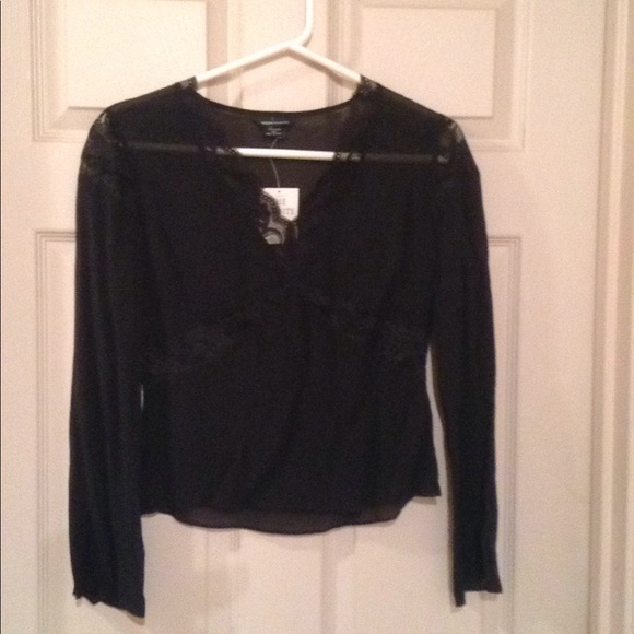 Black silk and lace top. - Picture 1 of 3